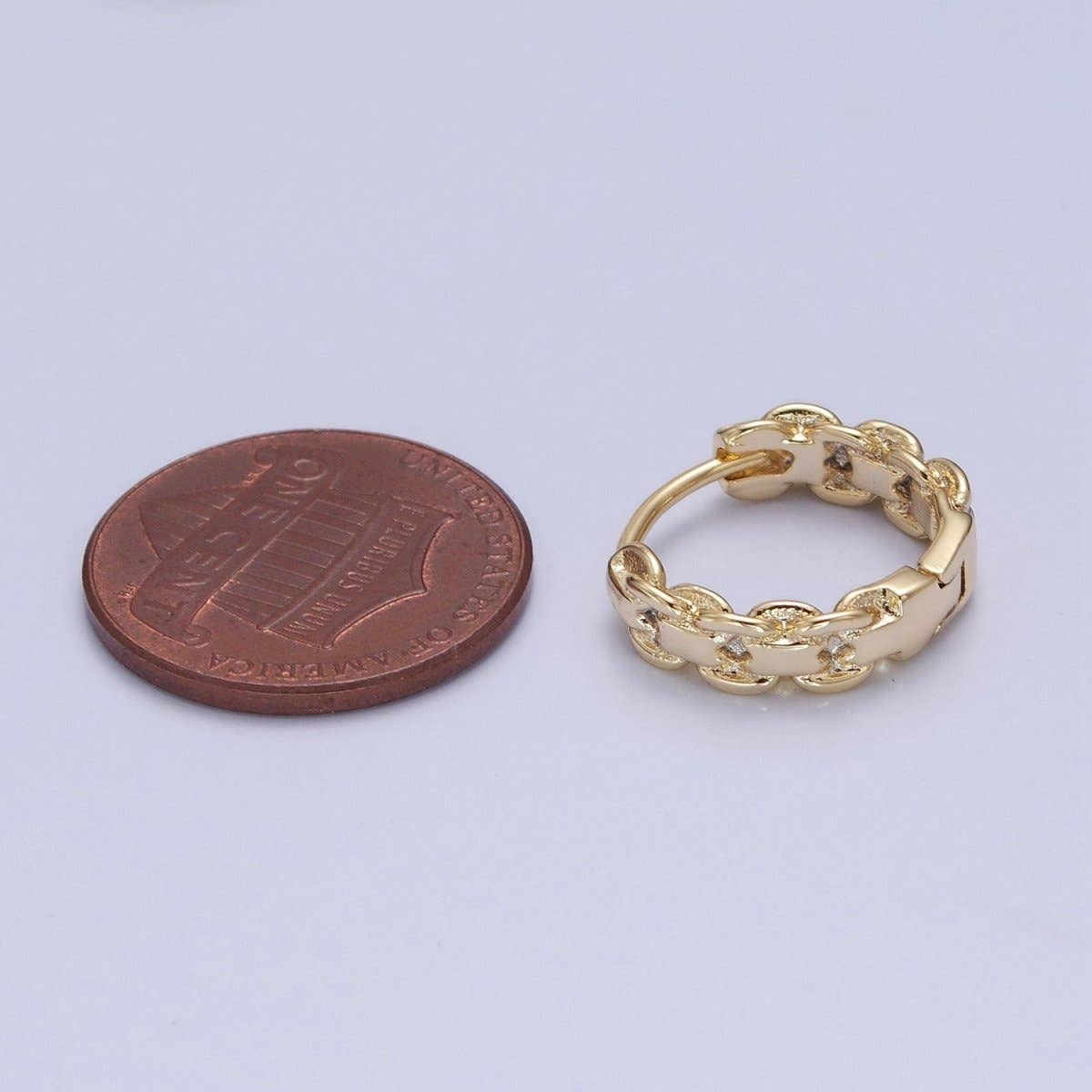 14K Gold Filled Braided Rolo Chain Link Huggie Hoop Earrings P-377