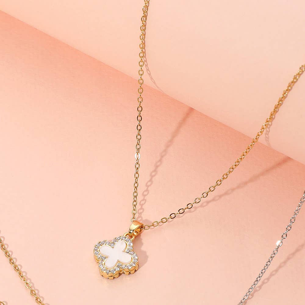 Reversible Stainless Steel Quatrefoil Pendant Necklace: GOLD WHITE