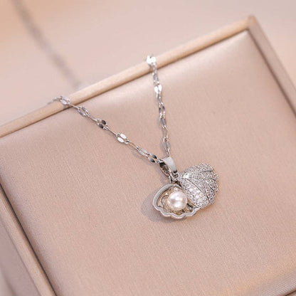 Dainty Seashell Pearl Pendant Necklace in Stainless Steel: Gold / With Chain