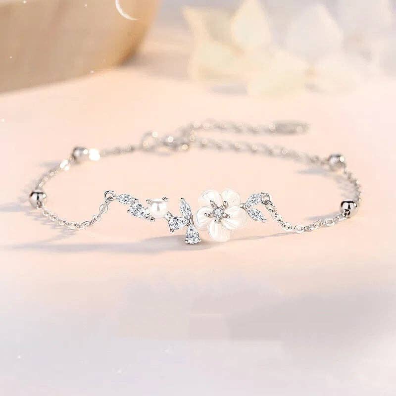Dainty Mother Of Pearl Flower Charm Bracelet in Solid Copper